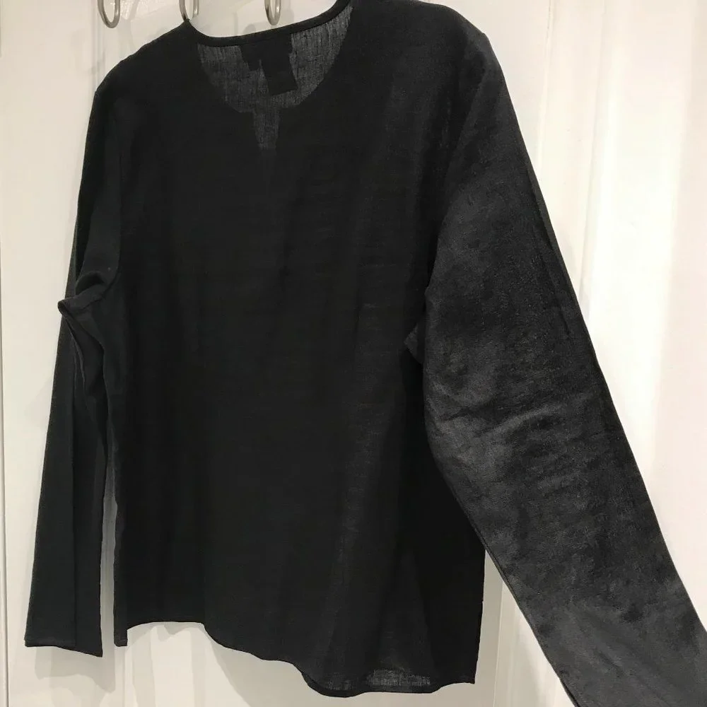 Black Women's Top - Picture 3 of 5